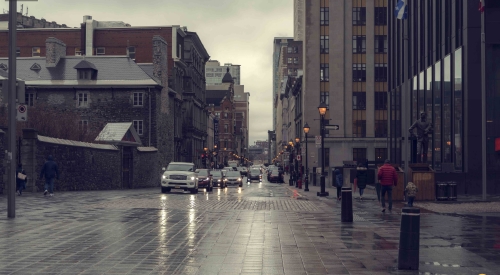 Streets-of-Montreal-near-Notre-Dame