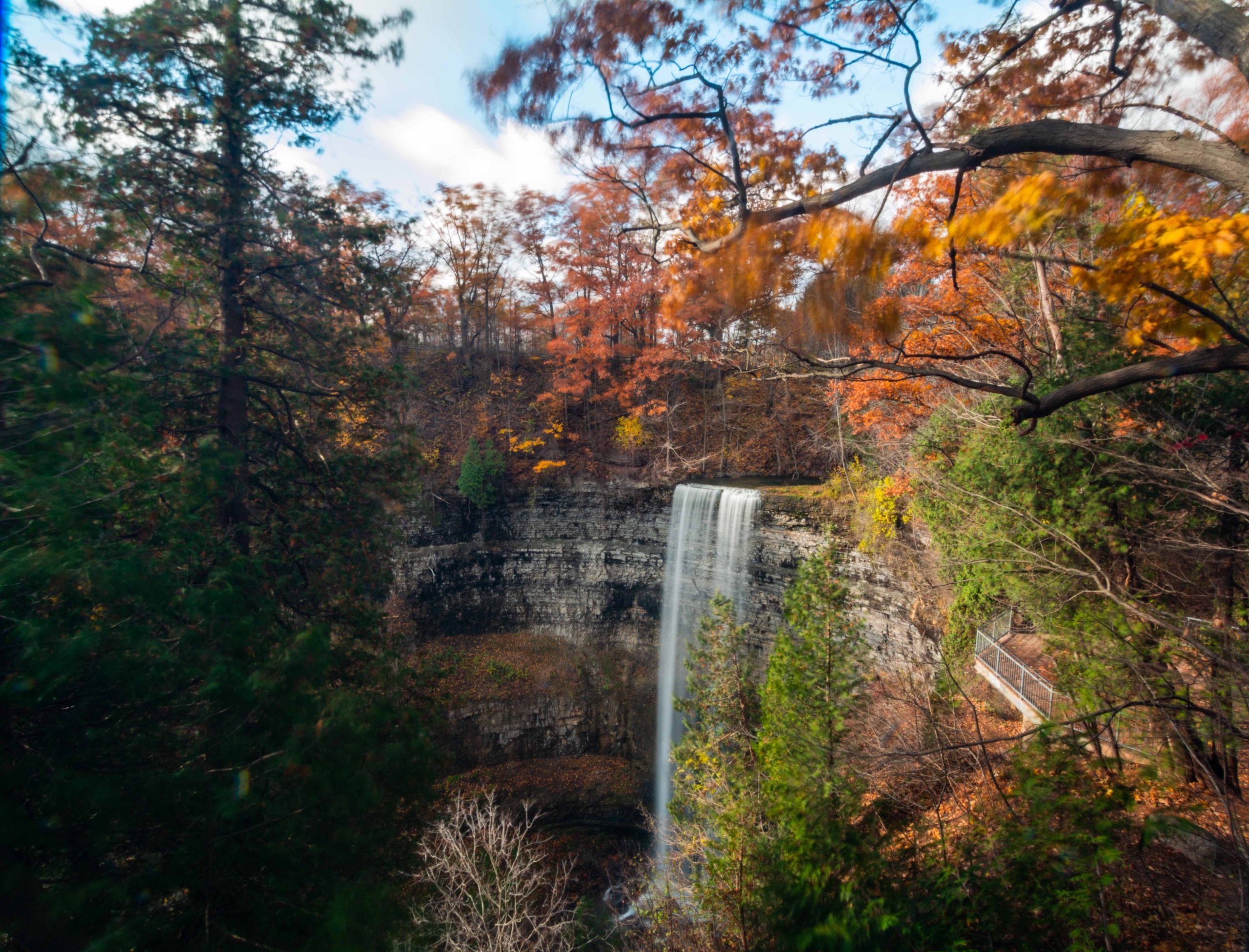 Tews-falls-in-fall-season